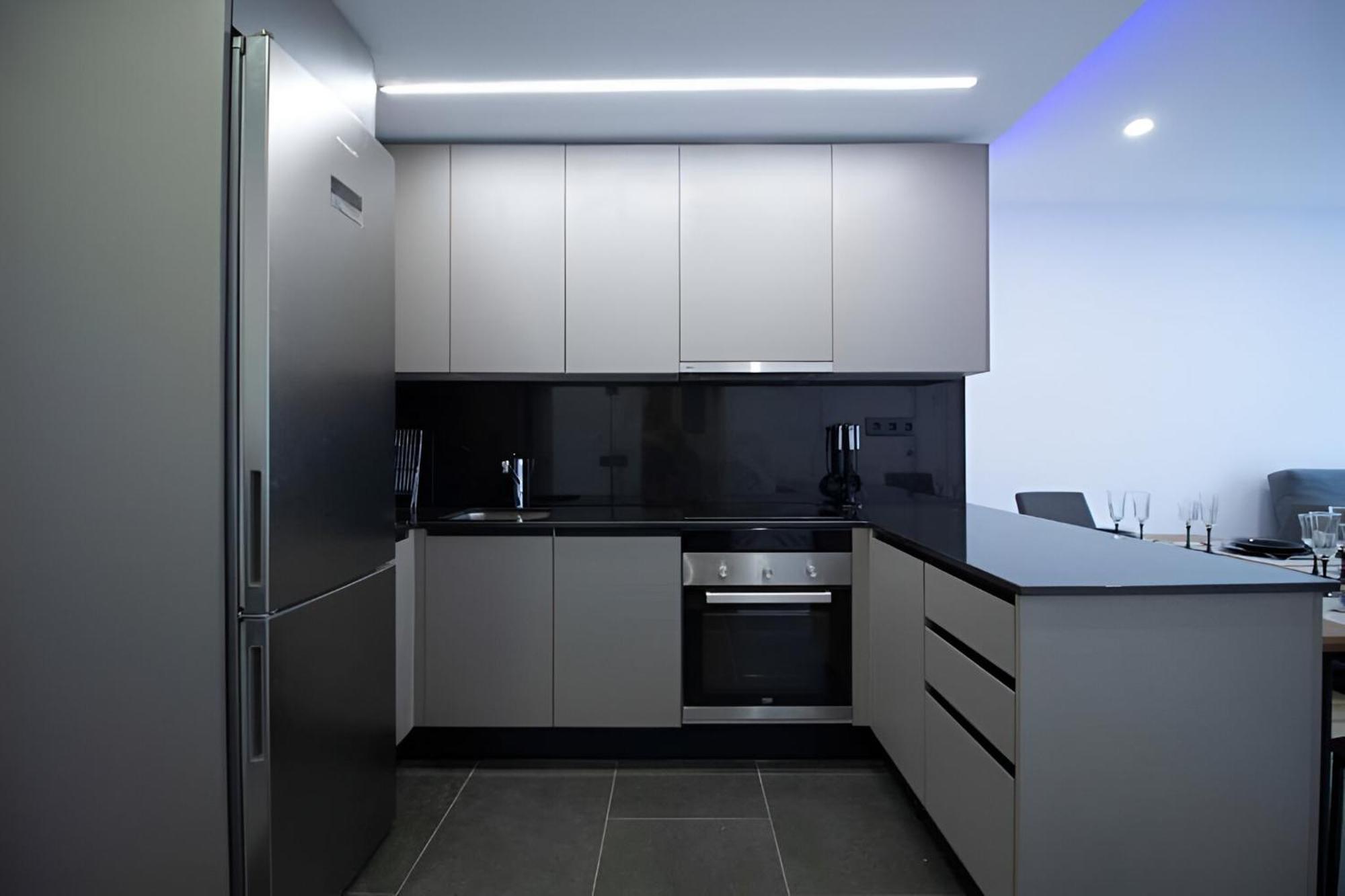 Apartamento Moderno A 5 Min Del Funicamp, 1-2 Енкамп Екстериор снимка